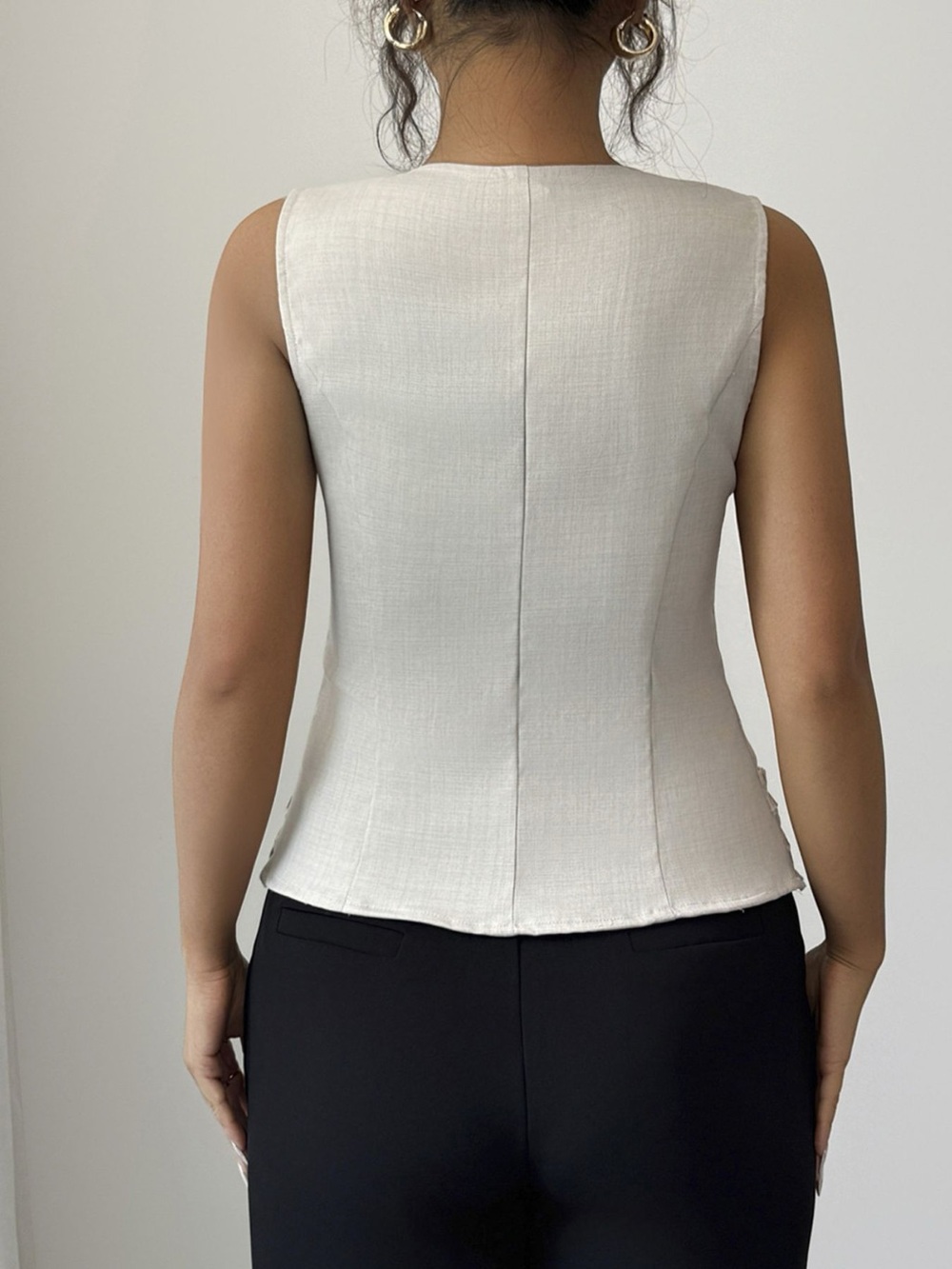 Square Neck Button-Front Tank - Picture 5 of 6